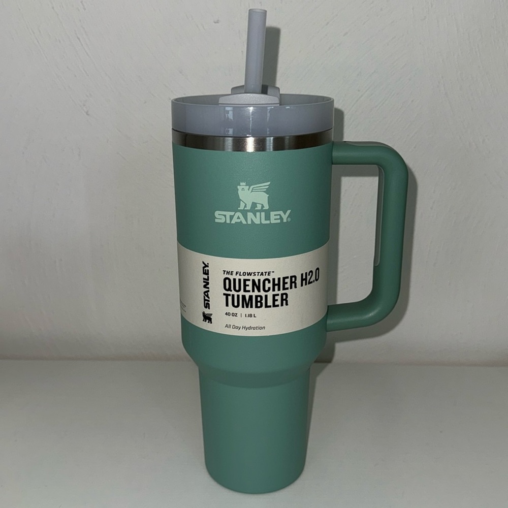 STANLEY THE QUENCHER H2.0 FLOWSTATE TUMBLER | 40 OZ